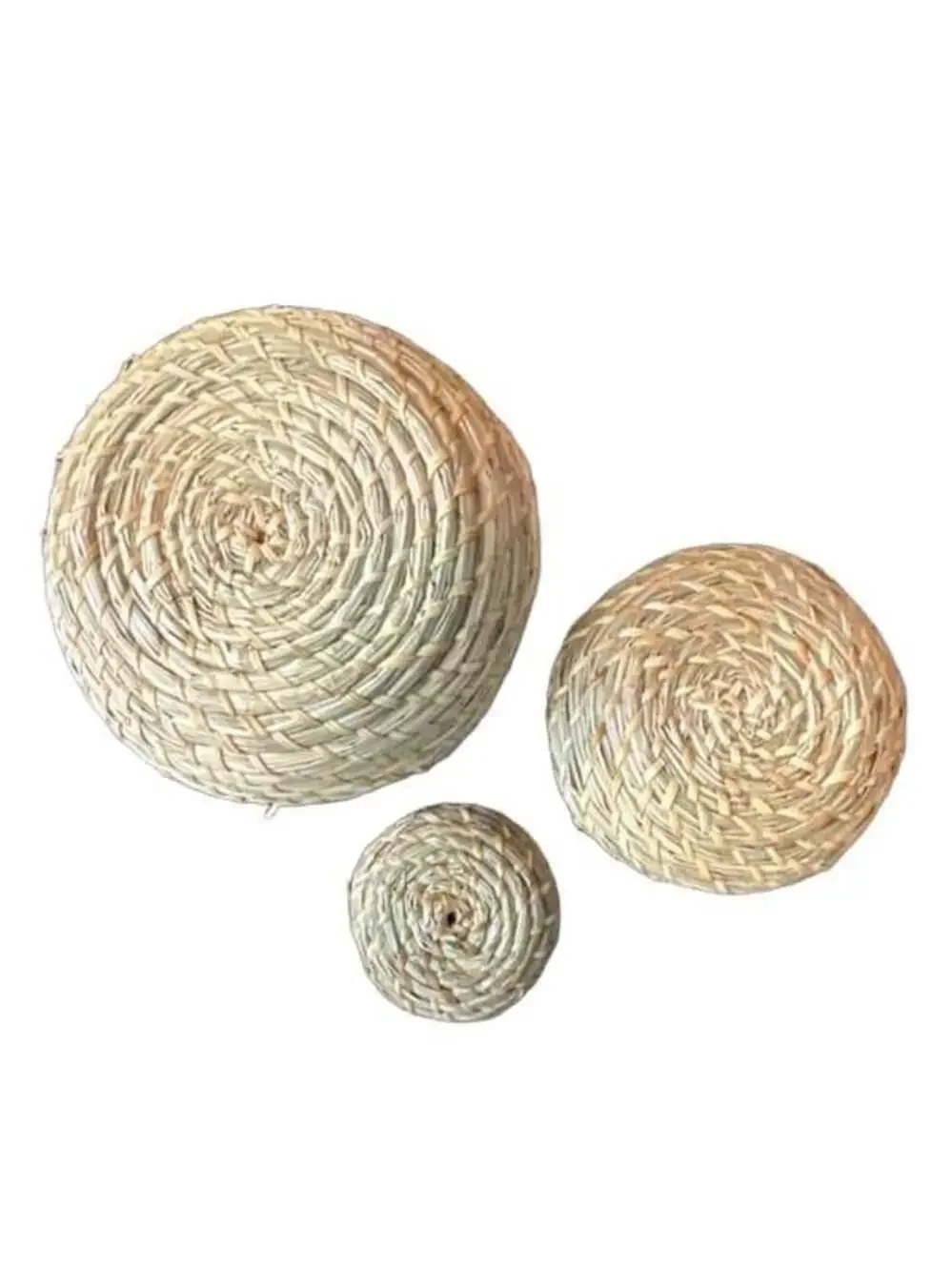 Set of 3 Woven Seagrass Lidded Nesting Baskets Round Storage Boxes